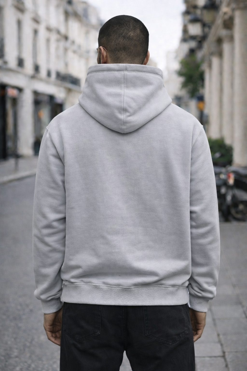 HOODIE “NO NOISE JUST WORK” — ÉDITION SIGNATURE